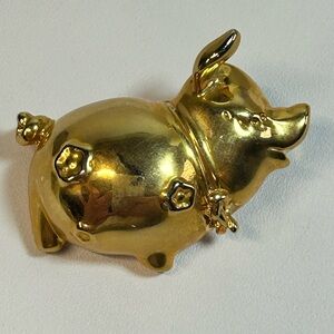 Gold Tone Vintage Pig Flowers Brooch Pin